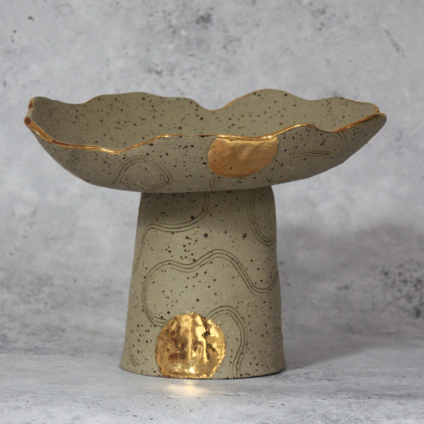 Speckled pedestal bowl (tall)